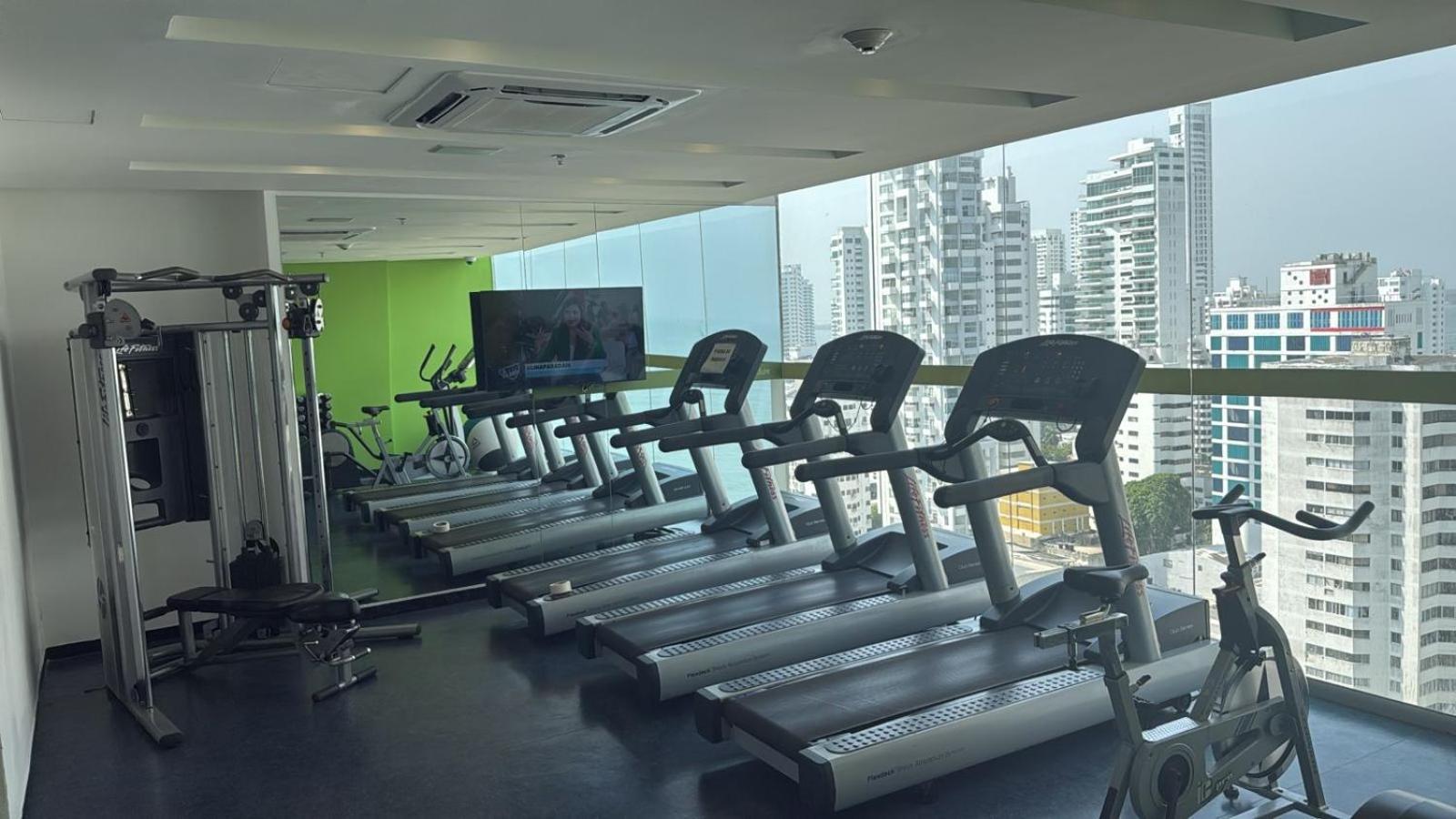 Готель Hampton By Hilton Cartagena Екстер'єр фото